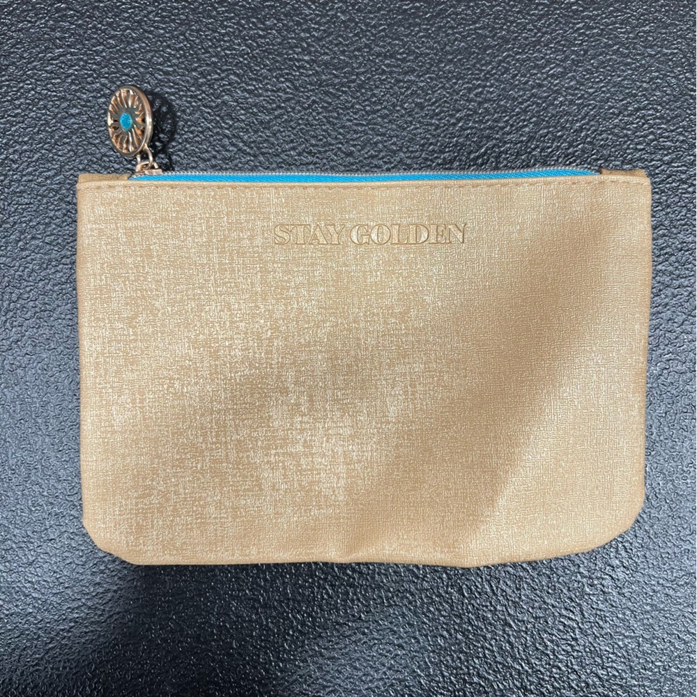 5/$25🎉 Ipsy makeup pouch